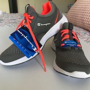 Women’s Champion athletic shoes-new